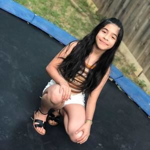 Meet your Posher, Maritza